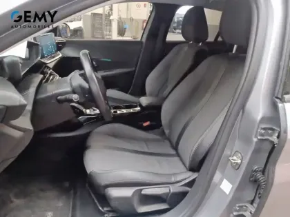 Photo 7 Peugeot 208  Electrique 50 kWh 136ch