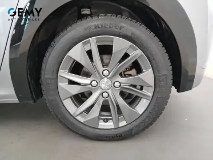 Photo 26 Peugeot 208  Electrique 50 kWh 136ch