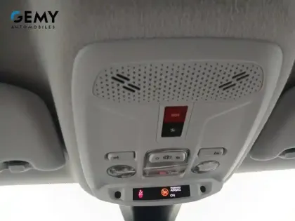 Photo 32 Peugeot 208  Electrique 50 kWh 136ch