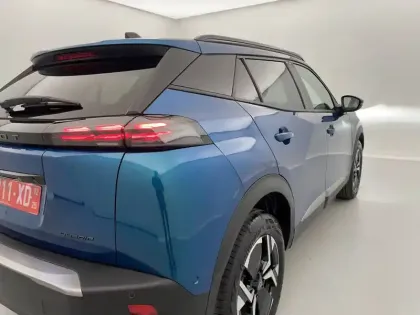 Photo 94 Peugeot 2008  Hybrid 145 e-DCS6