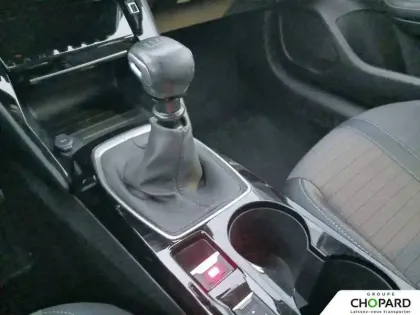 Photo 15 Peugeot 208  PureTech 100 S&S BVM6