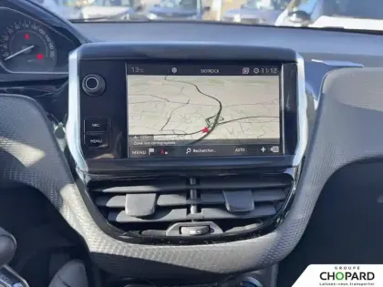 Photo 34 Peugeot 208  1.6 BlueHDi 75ch BVM5