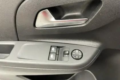 Photo 53 Opel Corsa  1.2 75 ch BVM5