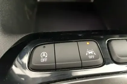 Photo 55 Opel Corsa  1.2 75 ch BVM5