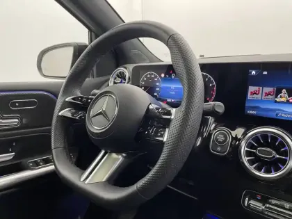 Photo 23 Mercedes Classe B  200 7G-DCT