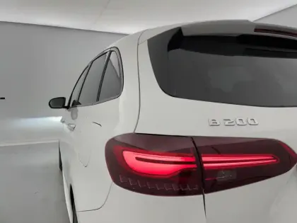 Photo 27 Mercedes Classe B  200 7G-DCT