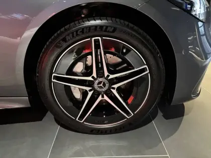 Photo 16 Mercedes Classe C  300 e 9G-Tronic e-Hybrid EQ