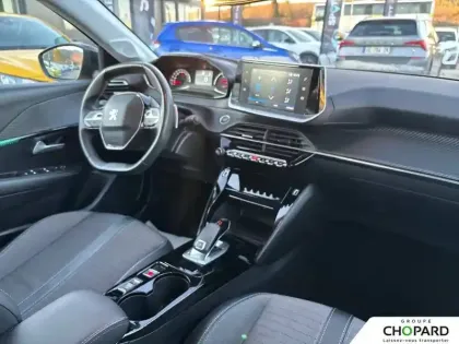 Photo 33 Peugeot 208  PureTech 100 S&S EAT8