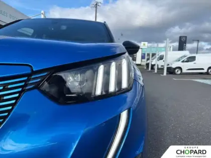 Photo 21 Peugeot 2008  Electrique 136 ch