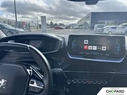 Photo 11 Peugeot 2008  Electrique 136 ch