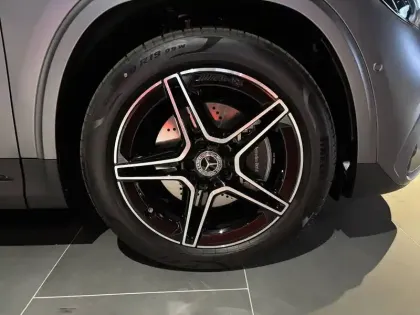 Photo 15 Mercedes GLA  200 d 8G-DCT