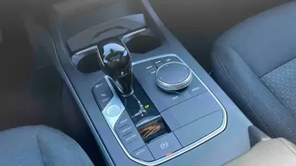 Photo 9 BMW Serie 1 118i 136 ch DKG7