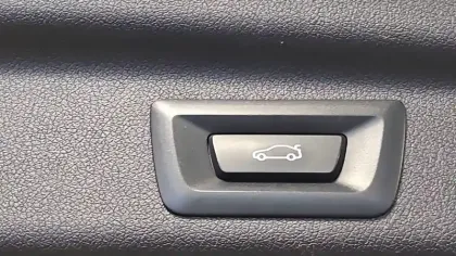 Photo 25 BMW Serie 2 Active Tourer 225e xDrive 245 ch DKG7