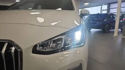 Photo 16 BMW Serie 2 Active Tourer 225e xDrive 245 ch DKG7