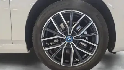 Photo 13 BMW Serie 2 Active Tourer 225e xDrive 245 ch DKG7