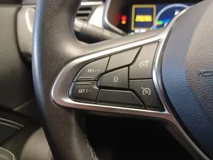 Photo 27 Renault Arkana  E-Tech hybride 145 - 22