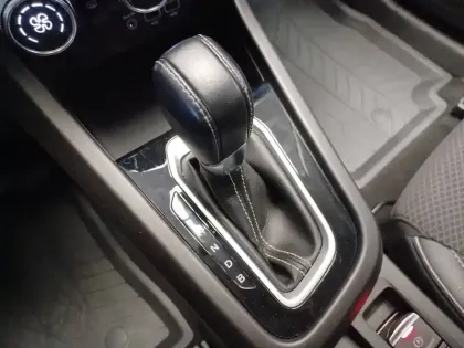 Photo 37 Renault Arkana  E-Tech hybride 145 - 22