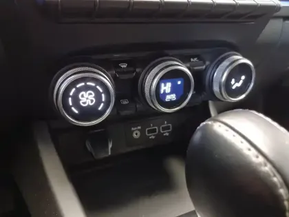 Photo 84 Renault Arkana  E-Tech hybride 145 - 22