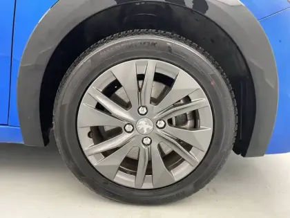 Photo 17 Peugeot 208  Electrique 50 kWh 136ch