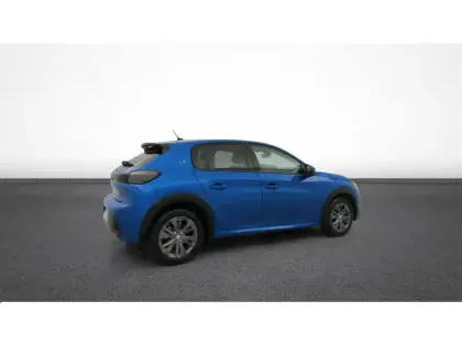 Photo 8 Peugeot 208  Electrique 50 kWh 136ch
