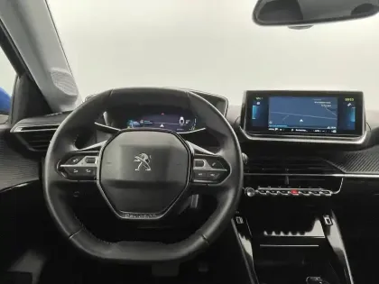 Photo 21 Peugeot 208  Electrique 50 kWh 136ch