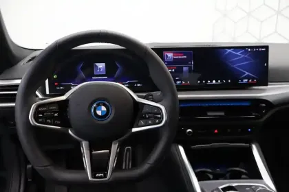 Photo 49 BMW I4  eDrive35 286 ch BVA