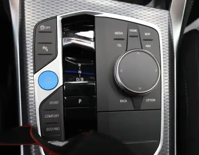 Photo 31 BMW I4  eDrive35 286 ch BVA