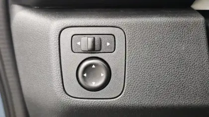 Photo 26 Dacia Spring  electric 100