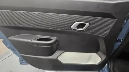 Photo 46 Dacia Spring  electric 100