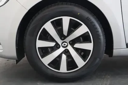 Photo 6 Renault Clio  TCe 90