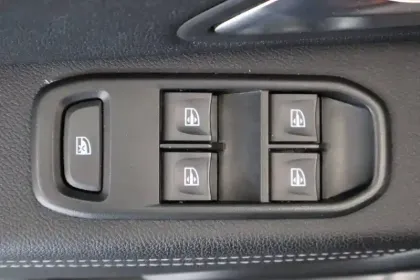 Photo 93 Dacia Duster  ECO-G 100 4x2