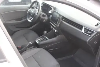 Photo 83 Renault Clio  SOCIETE E-TECH 140 - 21N