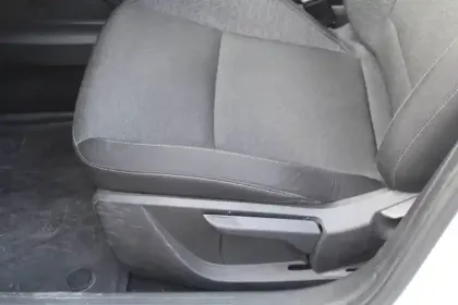 Photo 54 Renault Clio  SOCIETE E-TECH 140 - 21N