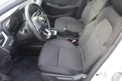 Photo 43 Renault Clio  SOCIETE E-TECH 140 - 21N