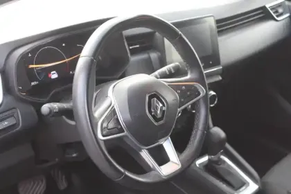 Photo 132 Renault Clio  SOCIETE E-TECH 140 - 21N