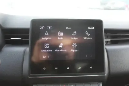 Photo 67 Renault Clio  SOCIETE E-TECH 140 - 21N