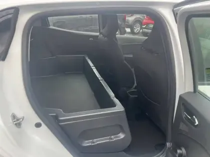 Photo 19 Renault Clio  SOCIETE TCE 90