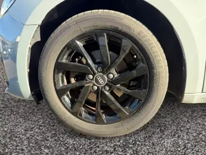 Photo 7 Audi A1  Sportback 30 TFSI 110 ch S tronic 7