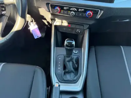 Photo 10 Audi A1  Sportback 30 TFSI 110 ch S tronic 7