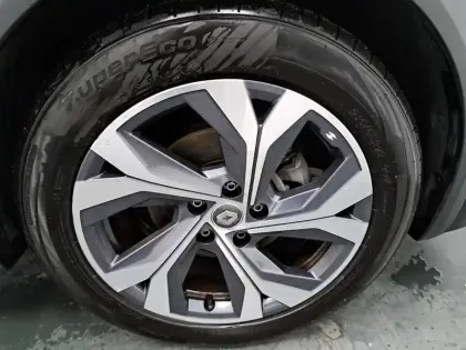 Photo 14 Renault Captur  E-Tech 145 - 21B