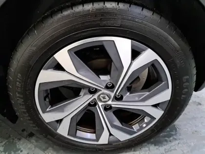 Photo 16 Renault Captur  E-Tech 145 - 21B