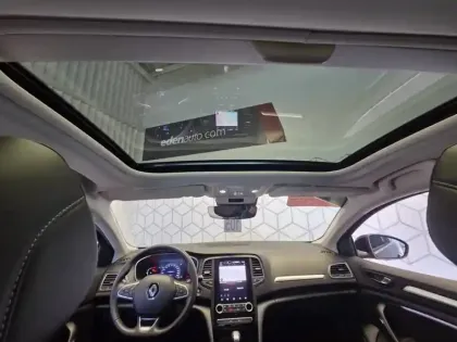 Photo 34 Renault Megane  IV Berline TCe 140 EDC