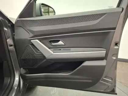 Photo 74 Dacia Duster  Hybrid 155