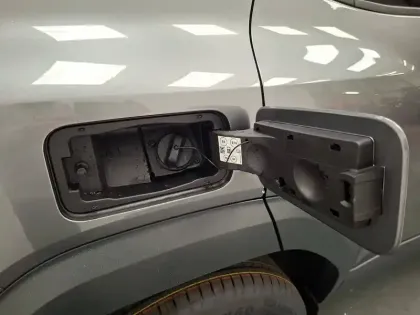 Photo 28 Dacia Duster  Hybrid 155