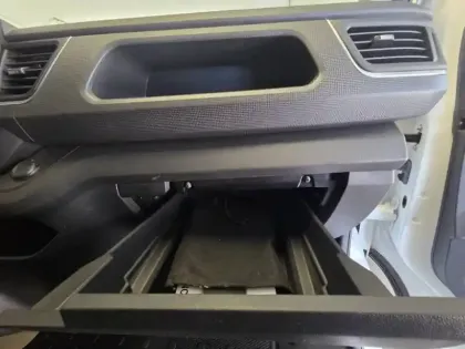 Photo 22 Renault Trafic Gén. III (F82) Ph3 Grand Confort 4