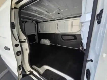 Photo 37 Renault Trafic Gén. III (F82) Ph3 Grand Confort 4