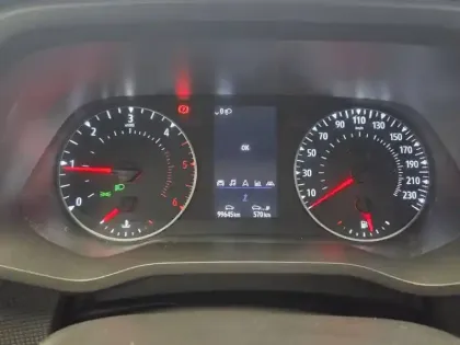 Photo 15 Renault Trafic Gén. III (F82) Ph3 Grand Confort 4