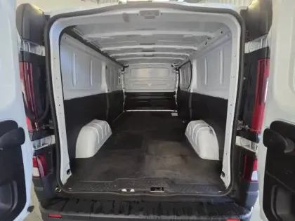 Photo 25 Renault Trafic Gén. III (F82) Ph3 Grand Confort 4