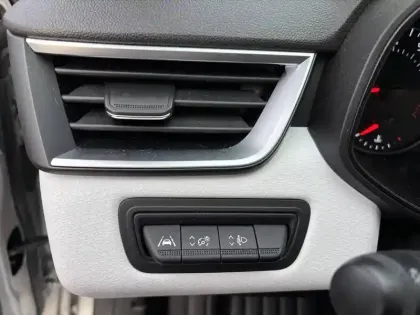 Photo 35 Renault Clio  TCe 90