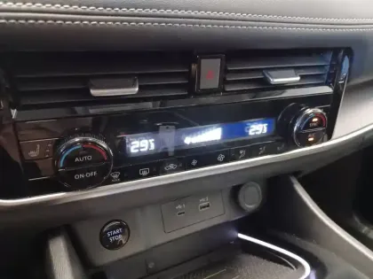 Photo 48 Nissan X-trail  e-POWER 204 ch